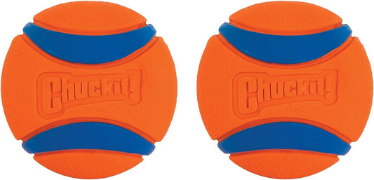 Chuckit! Ultra Ball Dog Toy, Medium (2.5 Inch Diameter) Pack of 2, for breeds 20-60 lbs ThEverest